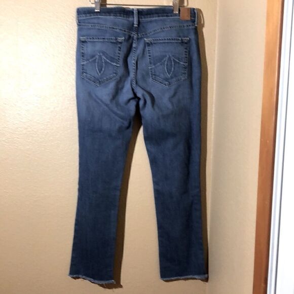 Anthropologie Level 99 button fly, 5-pocket style jeans with raw edge hem. - Picture 2 of 13